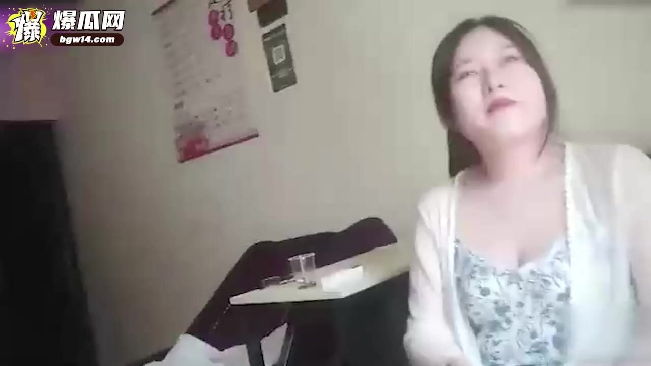thanh niên quay lén 1 lần đi chơi gái